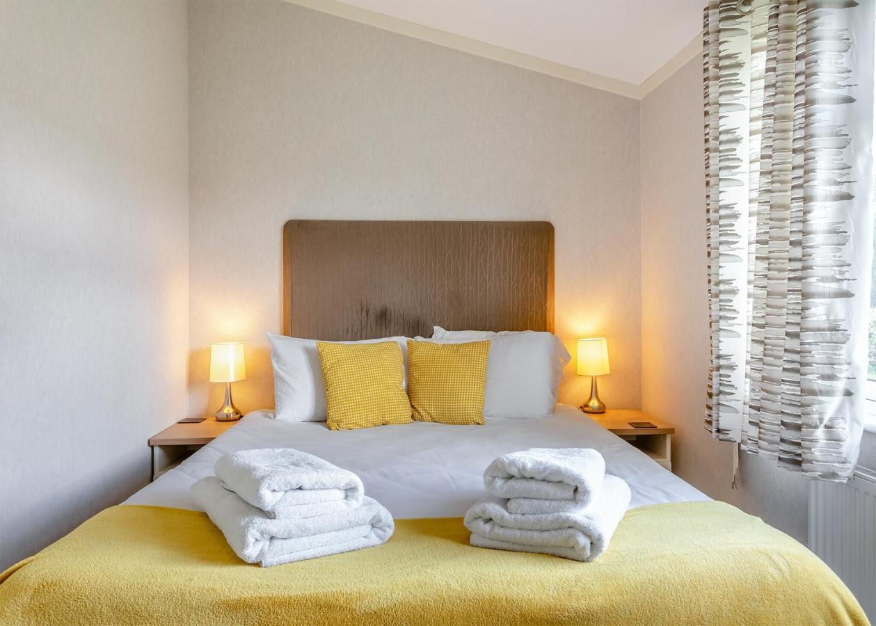 Lode Hall Lodges Upwell 외부 사진